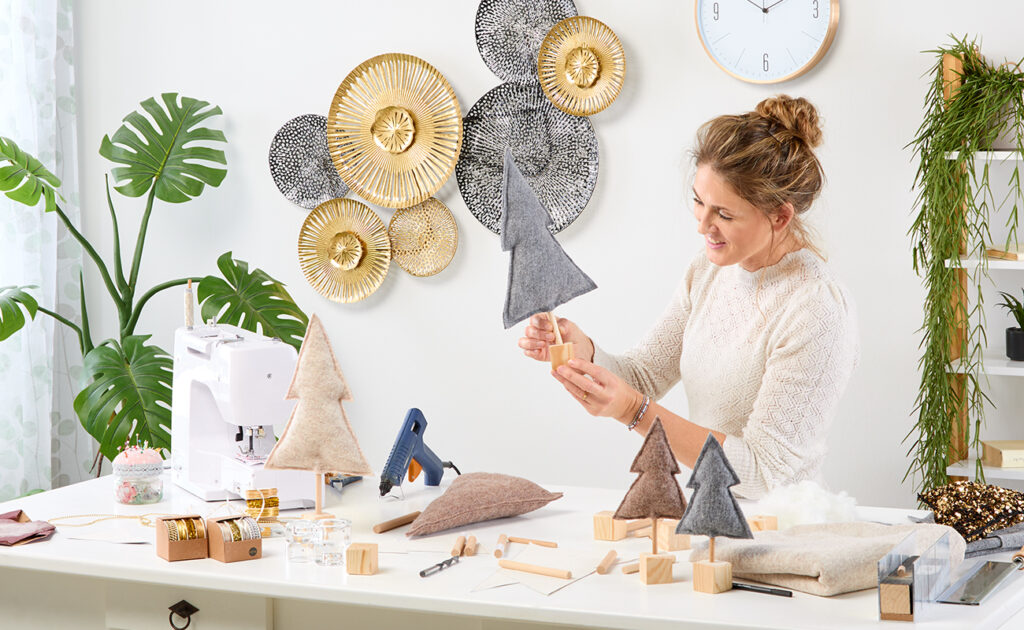 Tannenbäume aus Stoff selber machen