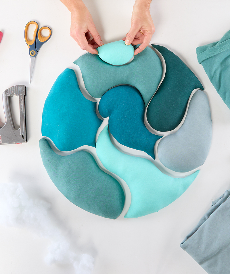 Mit Stoff überzogenen Elemente